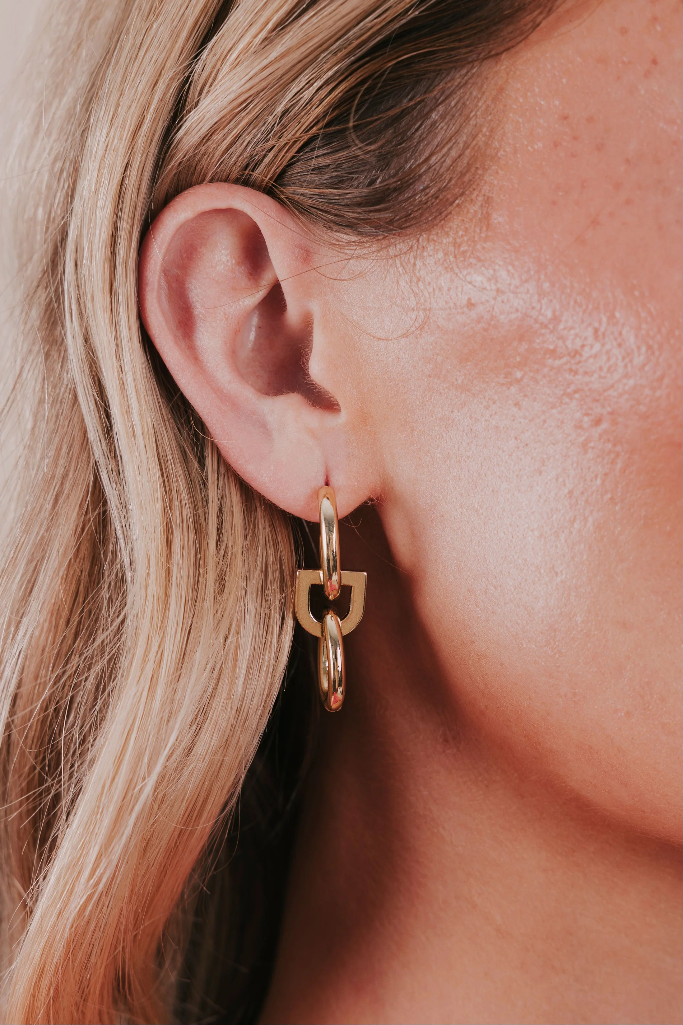 Downtown Girl Earrings - Image 2