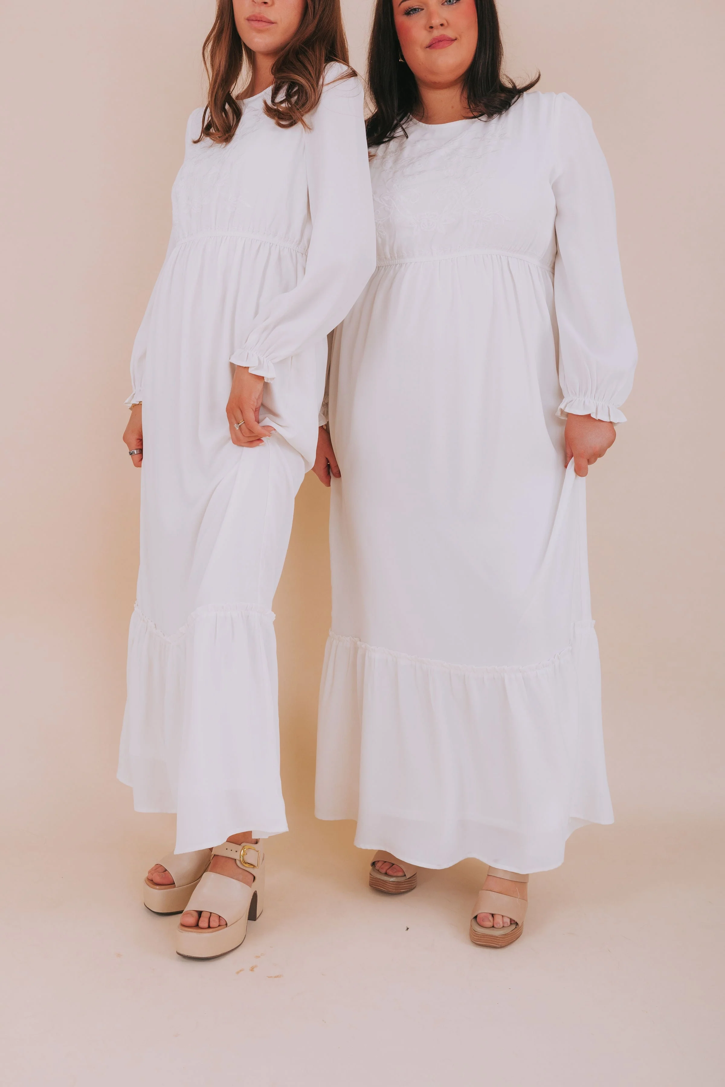 EXCLUSIVE - The White: Phyllis - Image 7