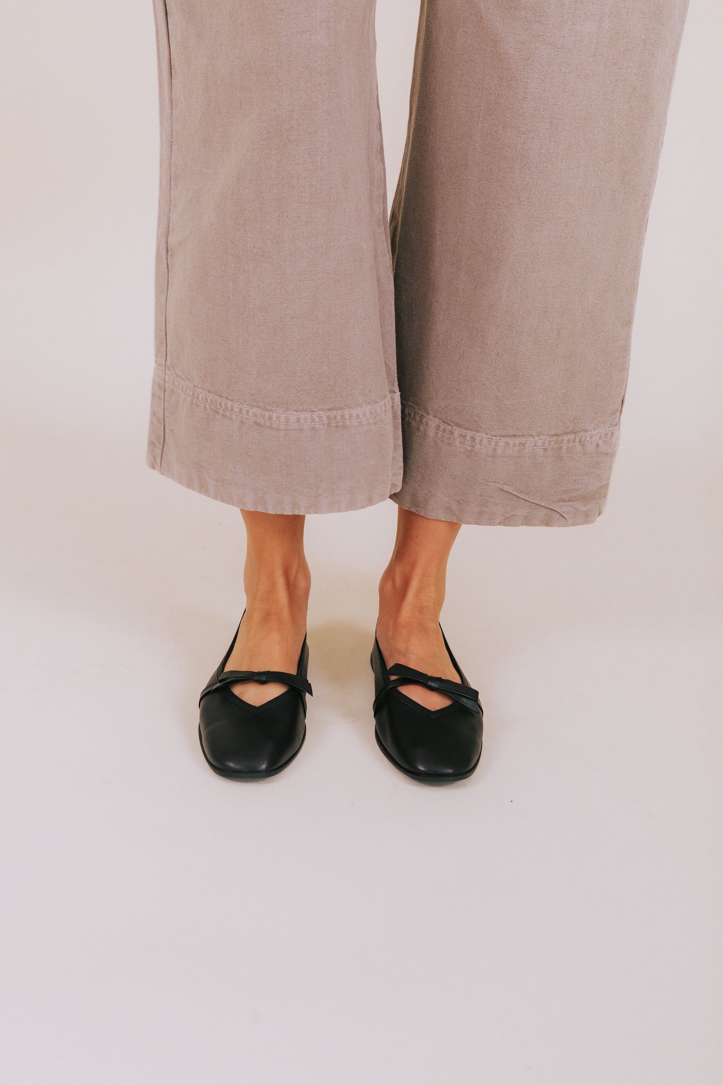 FREE PEOPLE - Mania Bow Flat - Image 4
