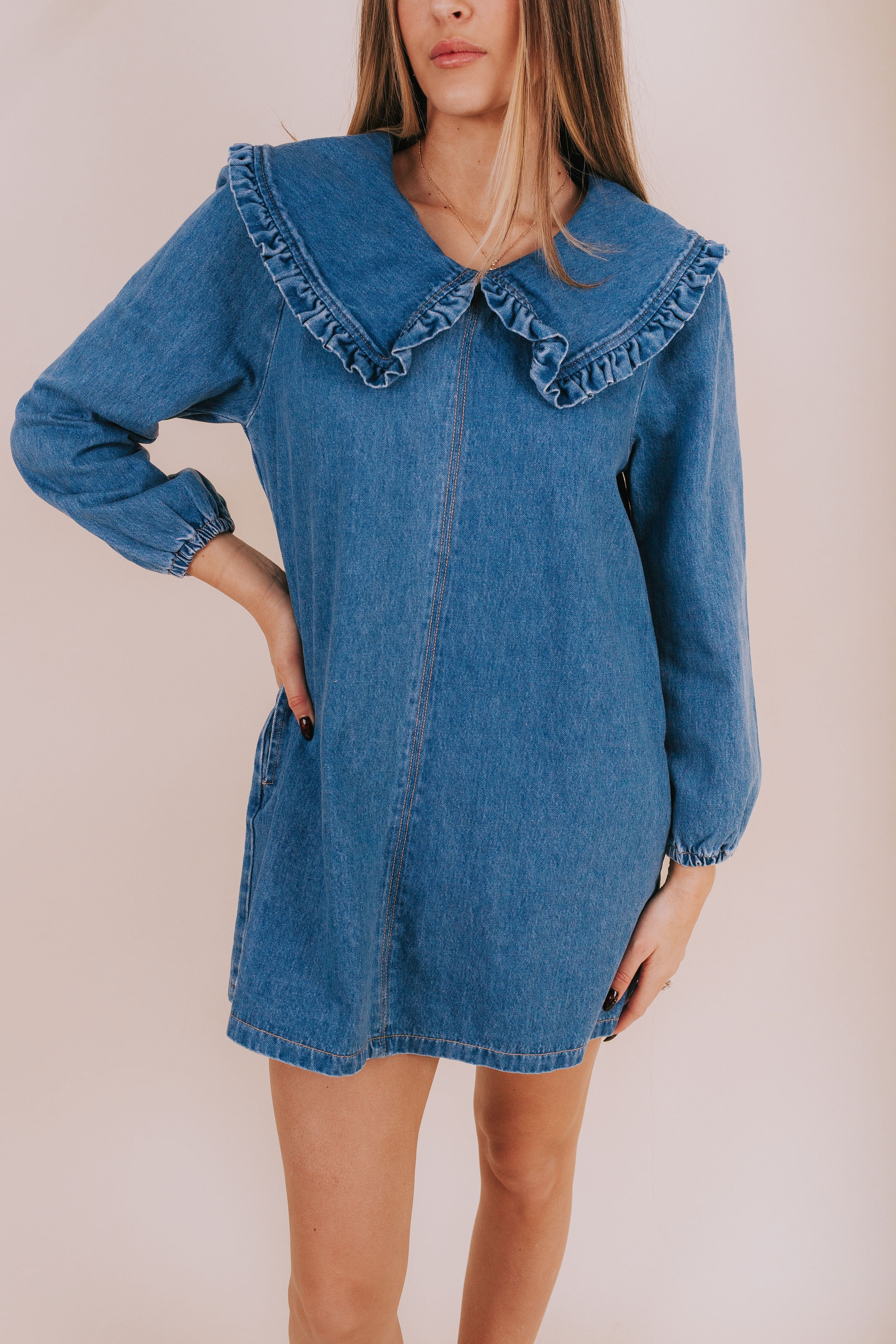Look At That Woman Dress - Image 3