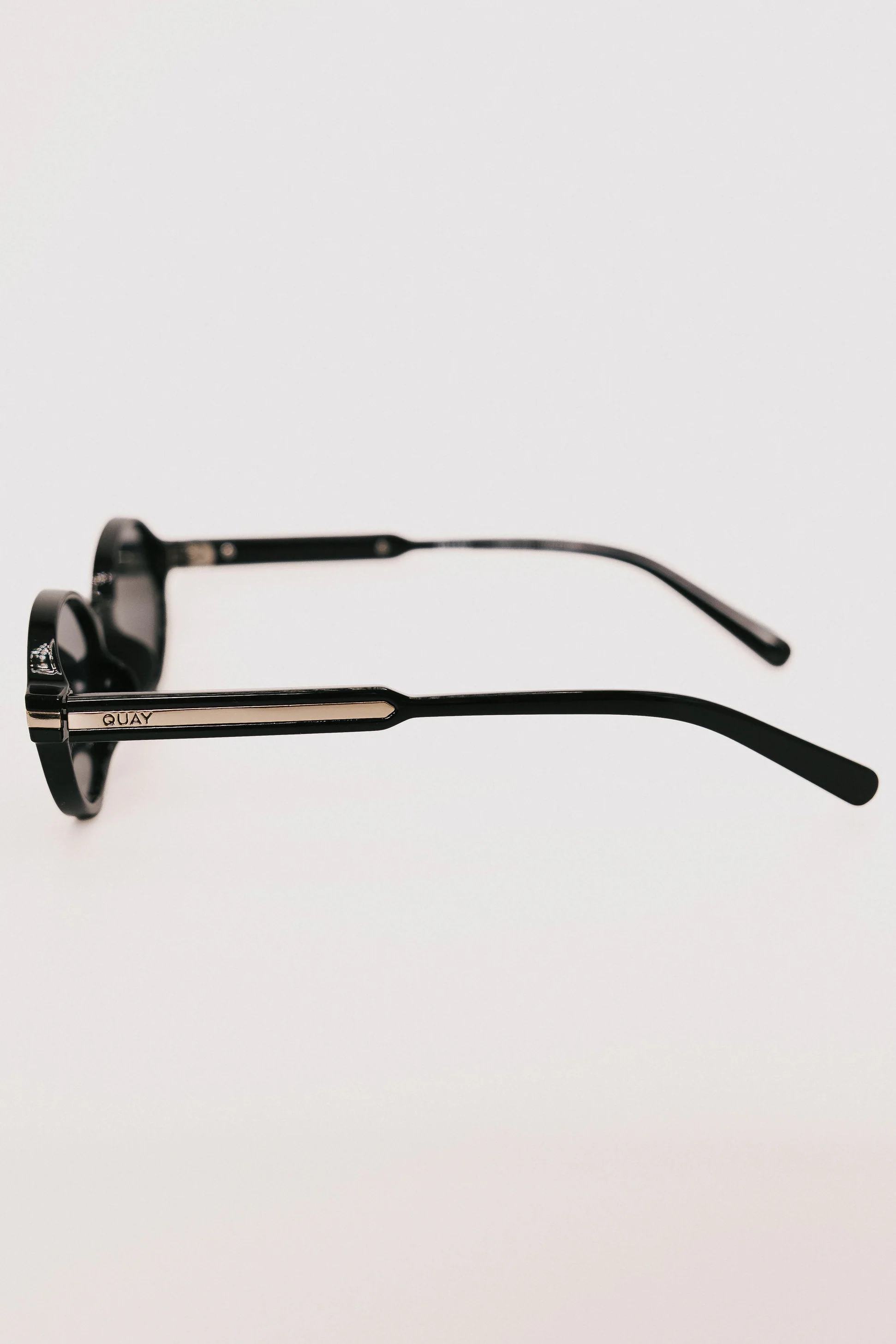 QUAY - Nevermind Sunglasses - 2 Colors! - Image 3