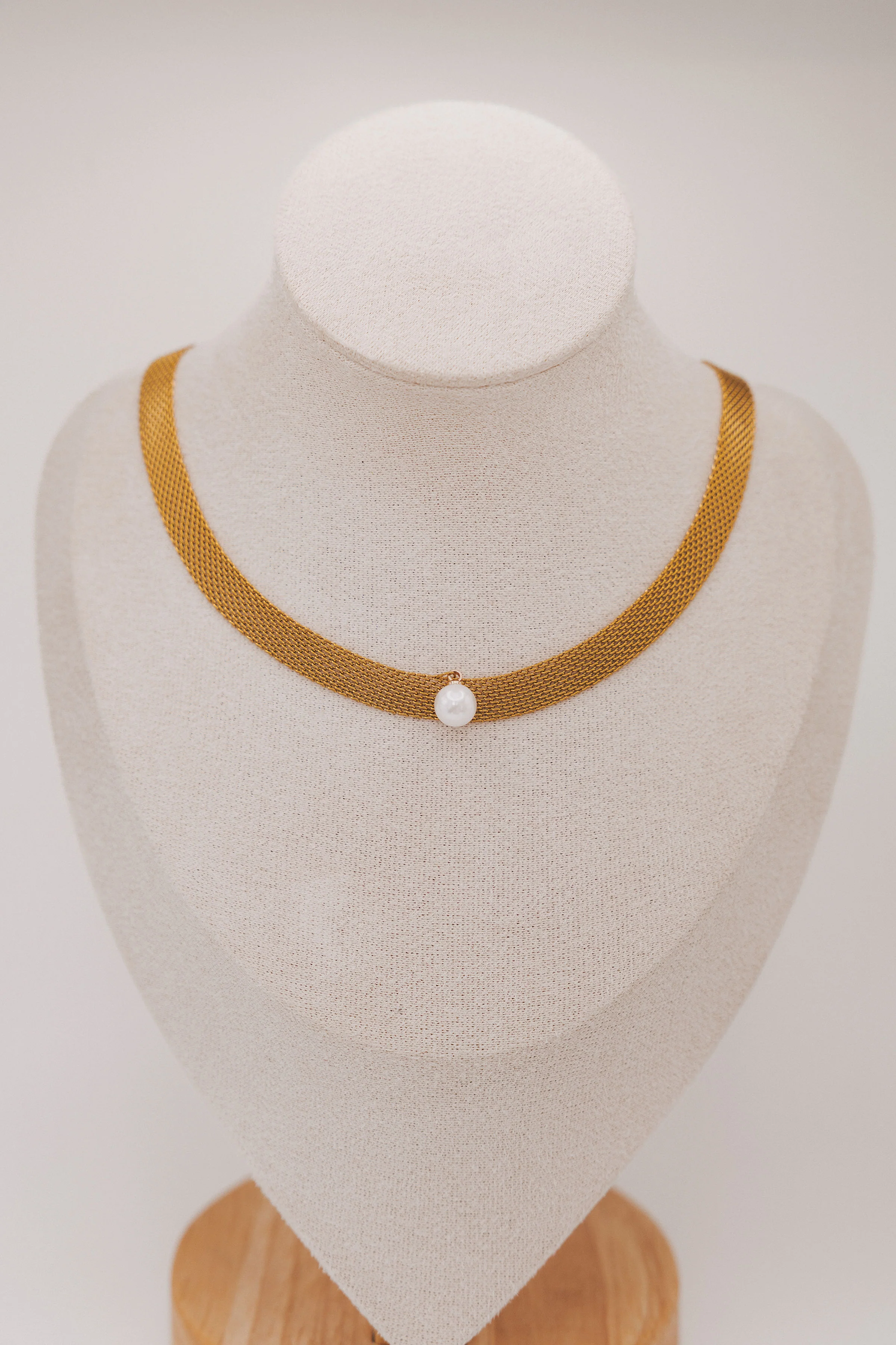 Renaissance Pearl Necklace