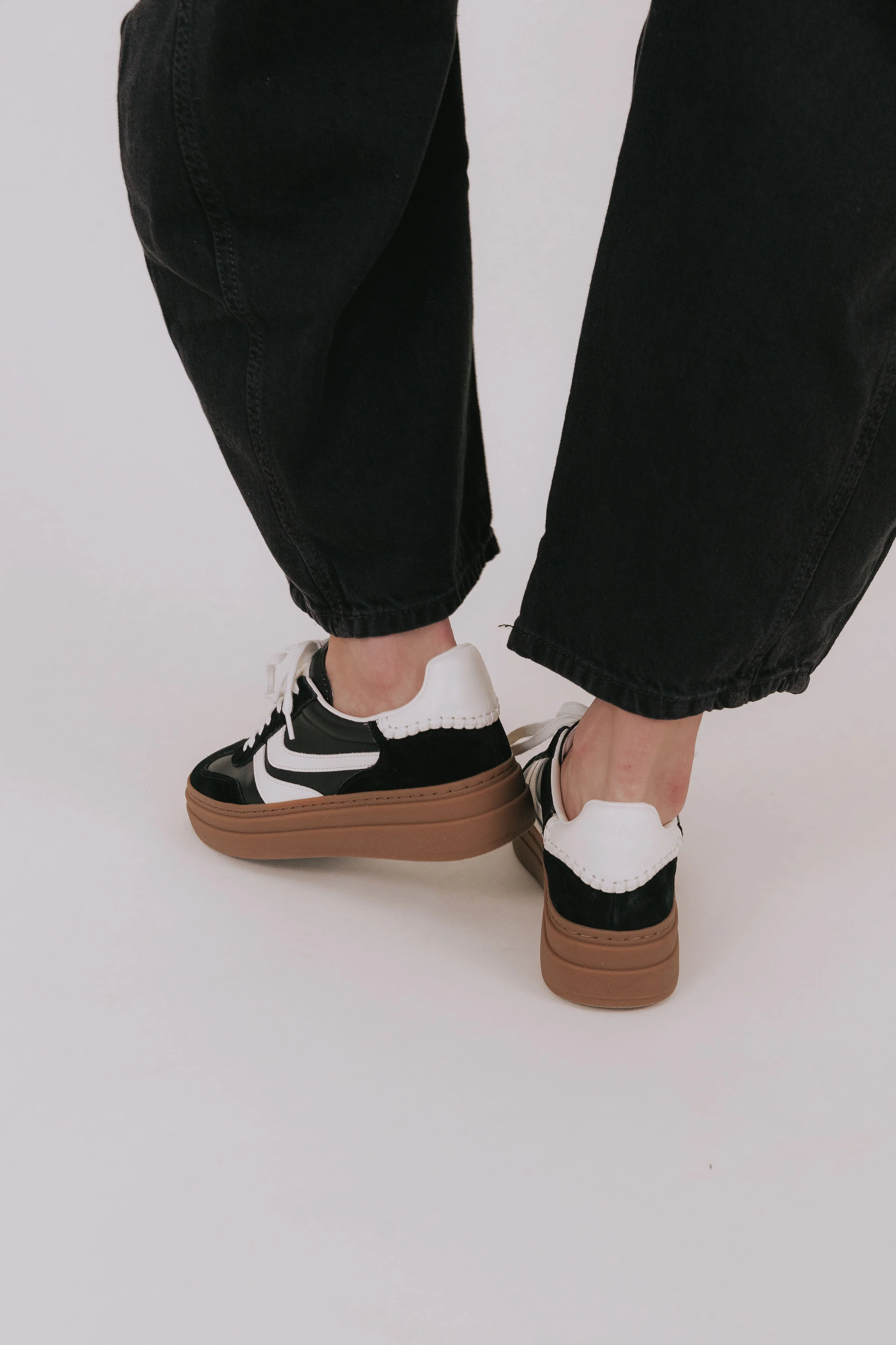 STEVE MADDEN - Dodge Sneaker - Image 4