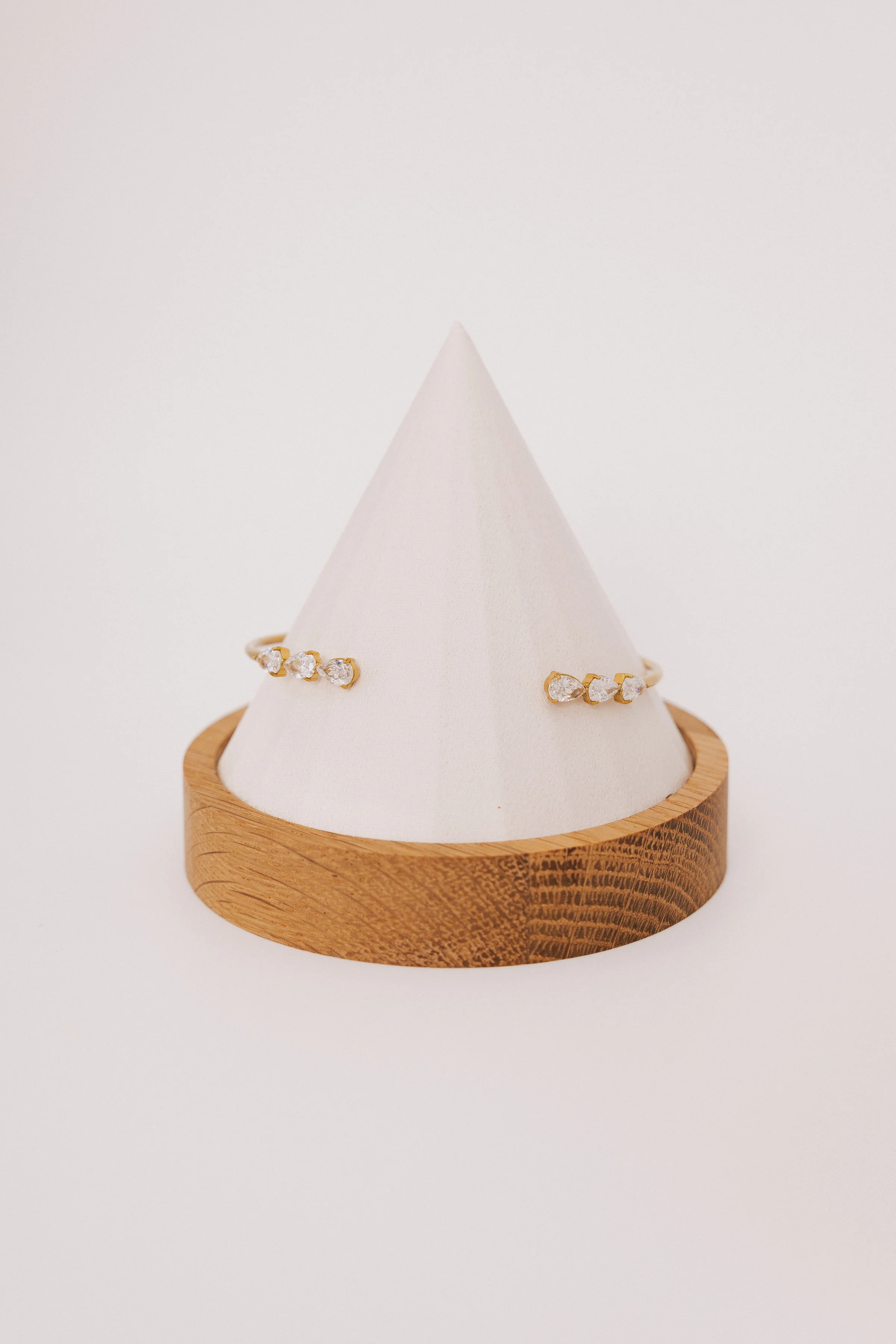 Untouchable Bracelet - 18K Gold Plated