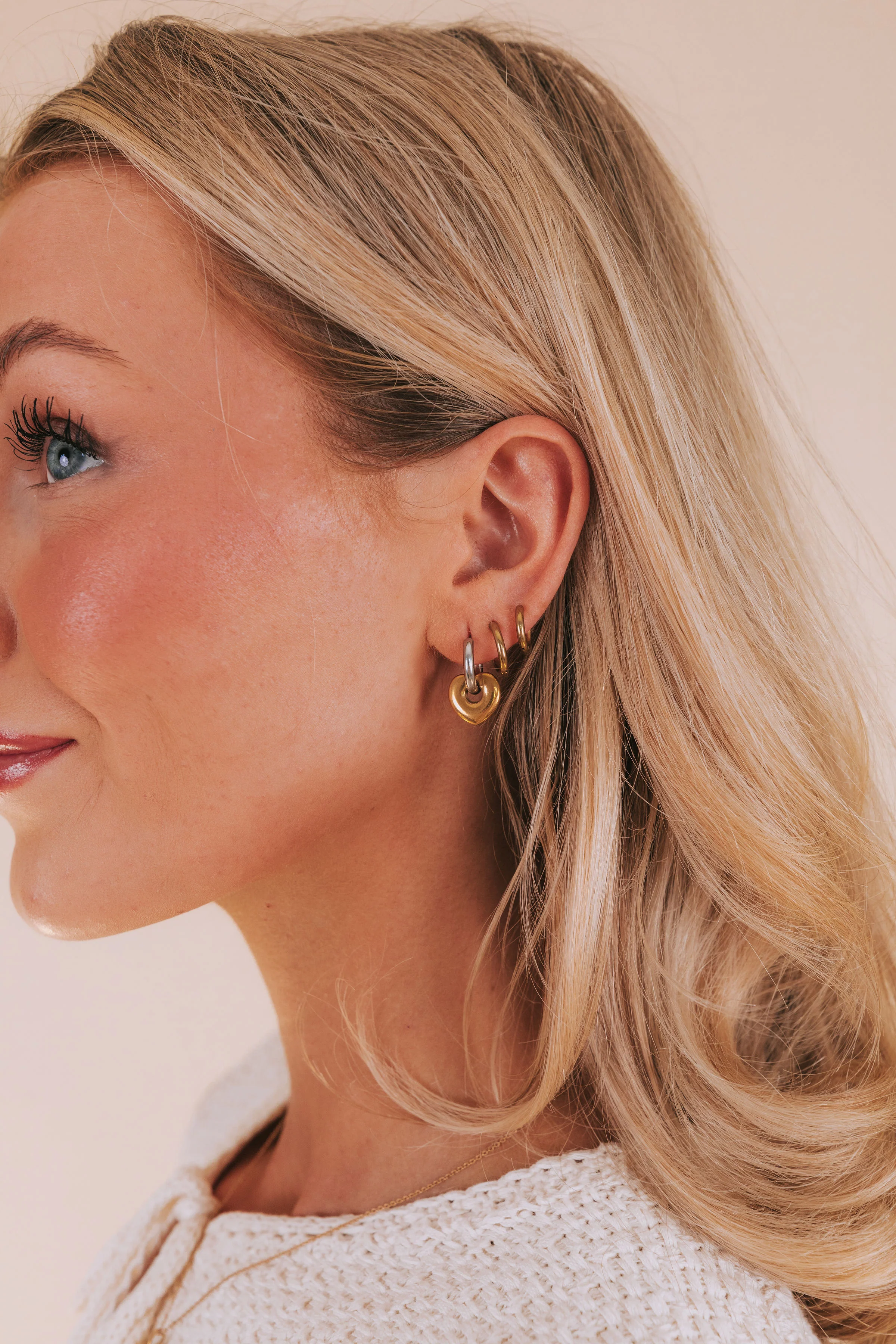 Wandering Heart Earrings - Image 3